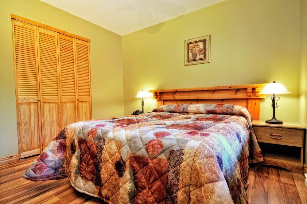 Marblewood Village Resort Steady Brook 외부 사진